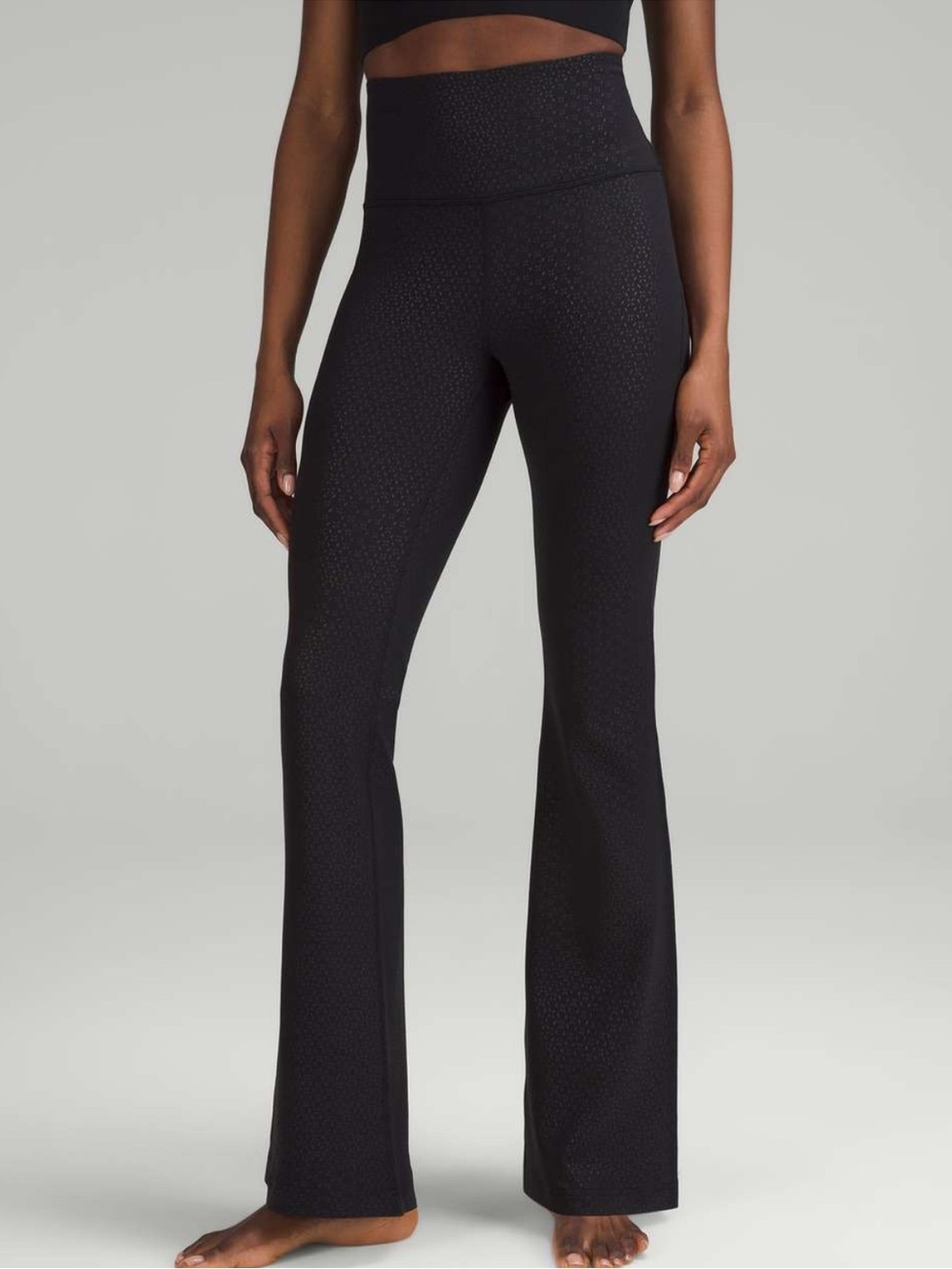Lululemon Sz 8 Black Groove Super-High-Rise Flared Pant Nulu Gradiate Geo